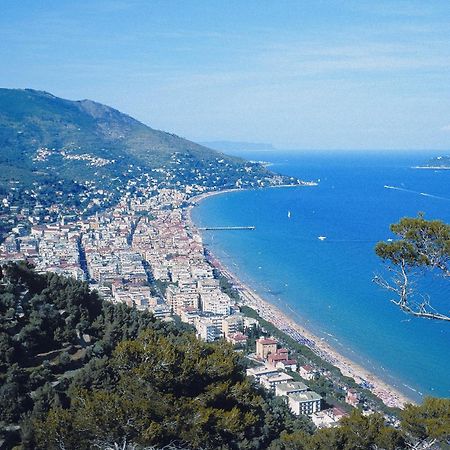 Hotel Danio Lungomare Alassio Exteriér fotografie