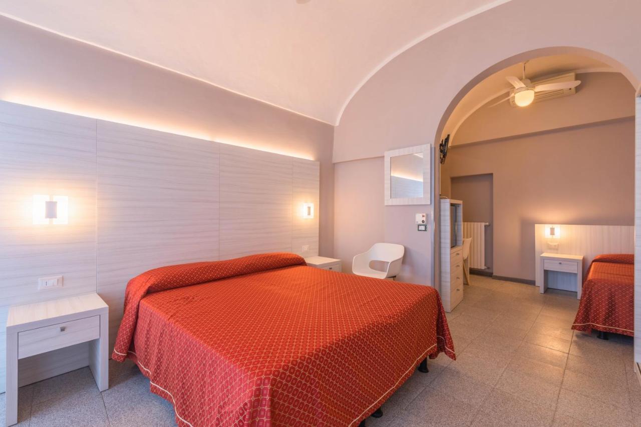 Hotel Danio Lungomare Alassio Exteriér fotografie