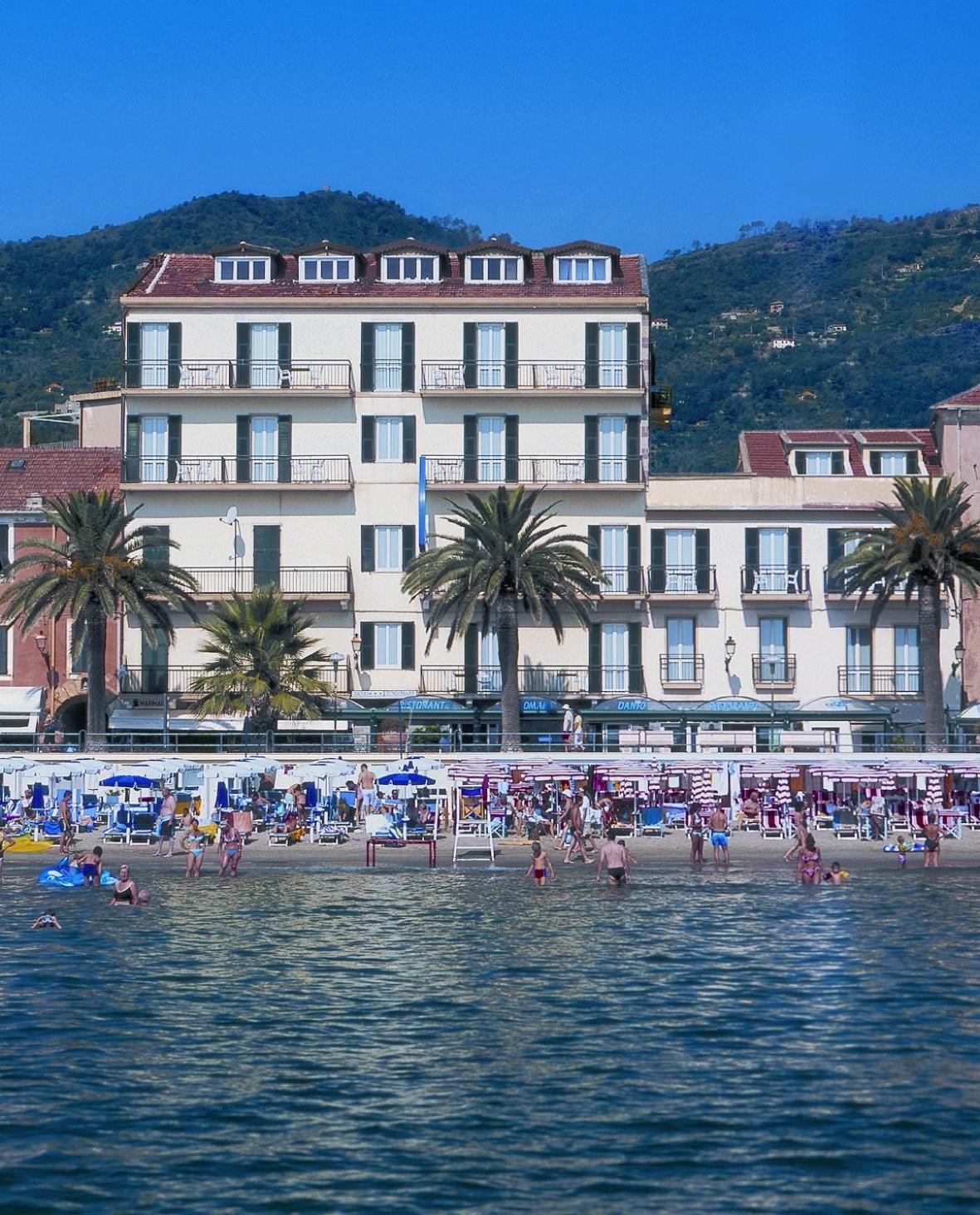 Hotel Danio Lungomare Alassio Exteriér fotografie
